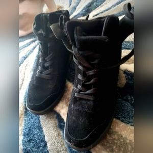 Black urban outing wedge trainers Size 8